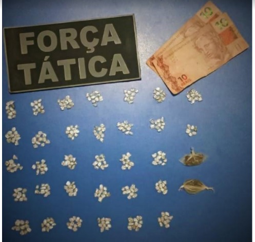 Suspeito de tráfico foge da polícia e deixa drogas para trás em Guriri