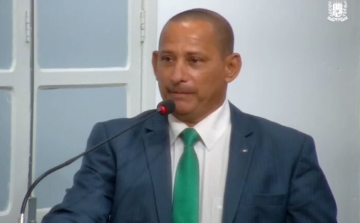 VÍDEO – Na Câmara, Pia recorda prisão de Daniel pela PF e traça paralelo com situação atual: “Os contratos da Prefeitura [de São Mateus] são todos fraudados; entrou para roubar”