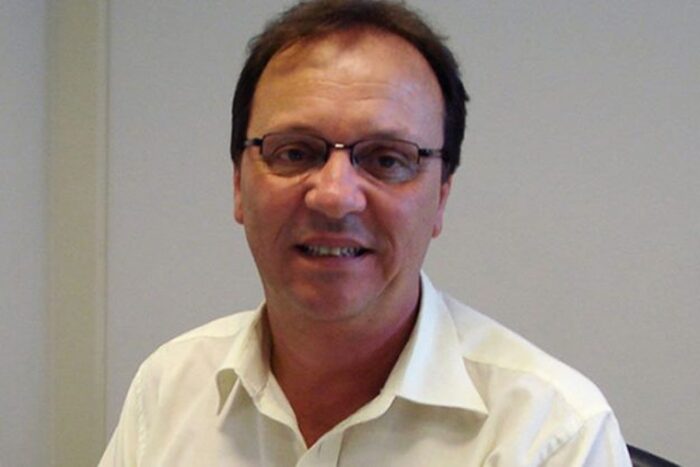 Justiça afasta diretor do DER-ES por suspeitas em contratos emergenciais