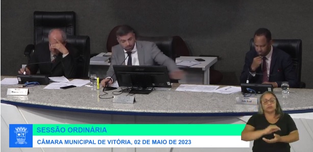 Câmara de Vitória aprova mudança de 15 para 21 vereadores e aumento de salário para R$ 17.681,99