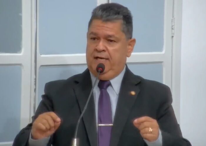 VÍDEO – Paulo Fundão denuncia mais um aditivo na Prefeitura de São Mateus e escândalo da empresa Matrix; presidente alerta Tribunal de Contas do ES, Ministério Público e Polícia Federal