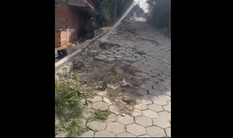 FUTURO DE SÃO MATEUS – Prefeito Daniel abandona a periferia: lixo, mato e calçamento destruído em ruas no Bairro Litorâneo