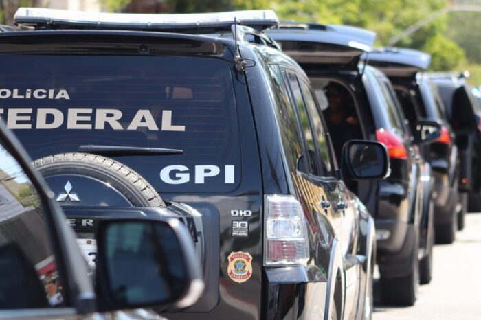 FRAUDES EM LICITAÇÕES – Prefeitura de  São Mateus novamente na mira da Polícia Federal: Operação Expurgo cumpre mandados judiciais para desarticular grupo criminoso que age também em Vila Velha e em 8 cidades do Sul da Bahia