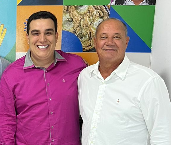 DEBATE DO REPUBLICANOS – Pré-candidato a Prefeito, Carlinhos Lyrio convida para fórum de gestão pública neste sábado (30/09), às 9h, em São Mateus; encontro no Cerimonial Arca de Noé terá presença do presidente estadual Erick Musso e outras lideranças políticas