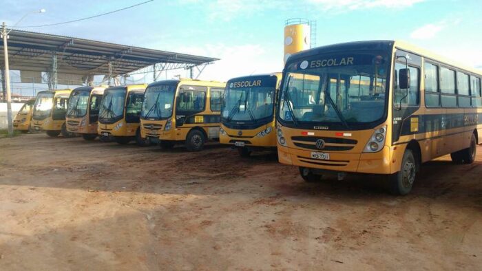 SÃO MATEUS – Vereadores cobram providências de Daniel e Marília sobre ônibus irregulares do transporte escolar e “situação lamentável” da escola do Bairro Jambeiro