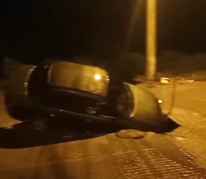 Acidente com carro na periferia de São Mateus: morador disse que já havia pedido socorro à gestão de Daniel das Festas