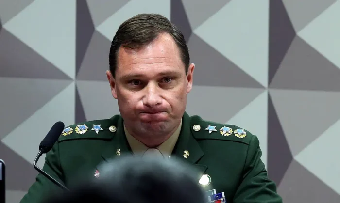 Mauro Cid sai preso após depoimento no STF; tenente-coronel foi ouvido após criticar atuação do Supremo e da PF