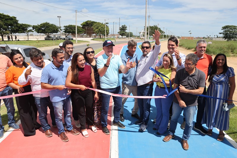 R$ 4,1 MILHÕES – Casagrande entrega obras de saneamento e infraestrutura em Ponto Belo