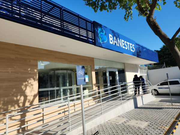 Aposentados e pensionistas têm benefício suspenso por falta de recadastramento