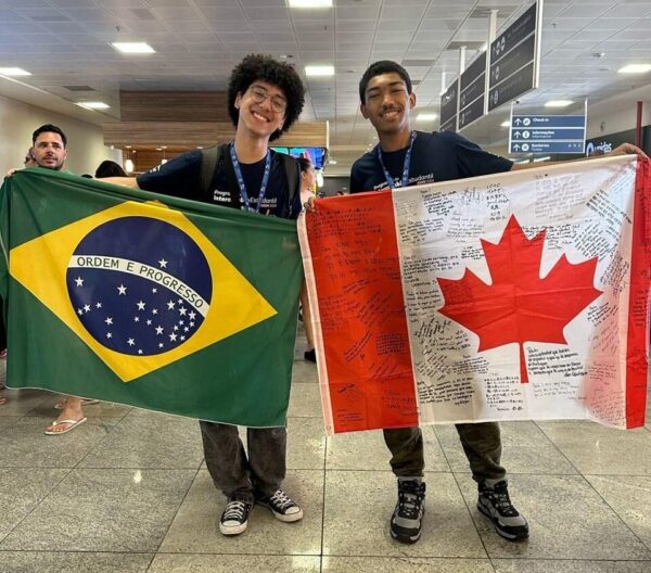 Estudantes do Intercâmbio Sedu retornam do Canadá