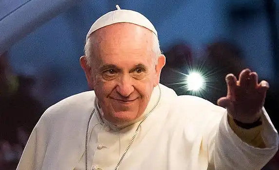 Papa Francisco morre aos 88 anos; suspeita é de AVC, diz jornal italiano
