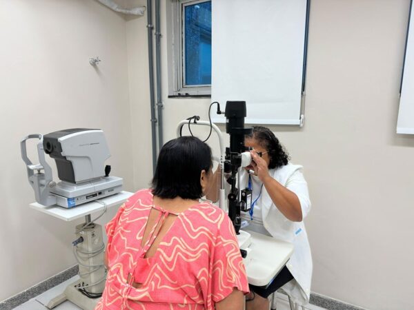Governo do Estado inaugura novo Centro de Oftalmologia no CRE Metropolitano