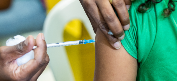 Espírito Santo amplia vacinação contra influenza para a população acima de 6 meses