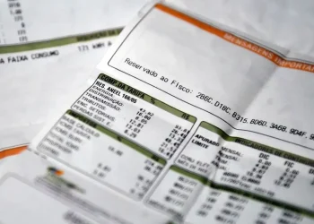 Programa que dá desconto em conta de luz passa a valer no dia 1º de janeiro