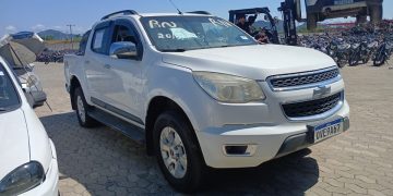 Detran-ES realiza leilão eletrônico com 800 veículos conservados na próxima semana